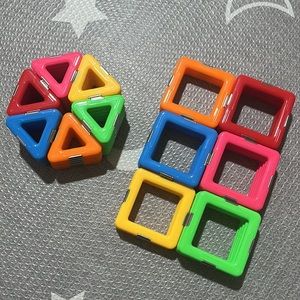 Idoot Magnetic Tiles